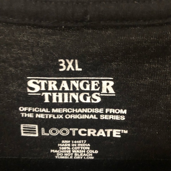 STRANGER THINGS TEE - Picture 4 of 5